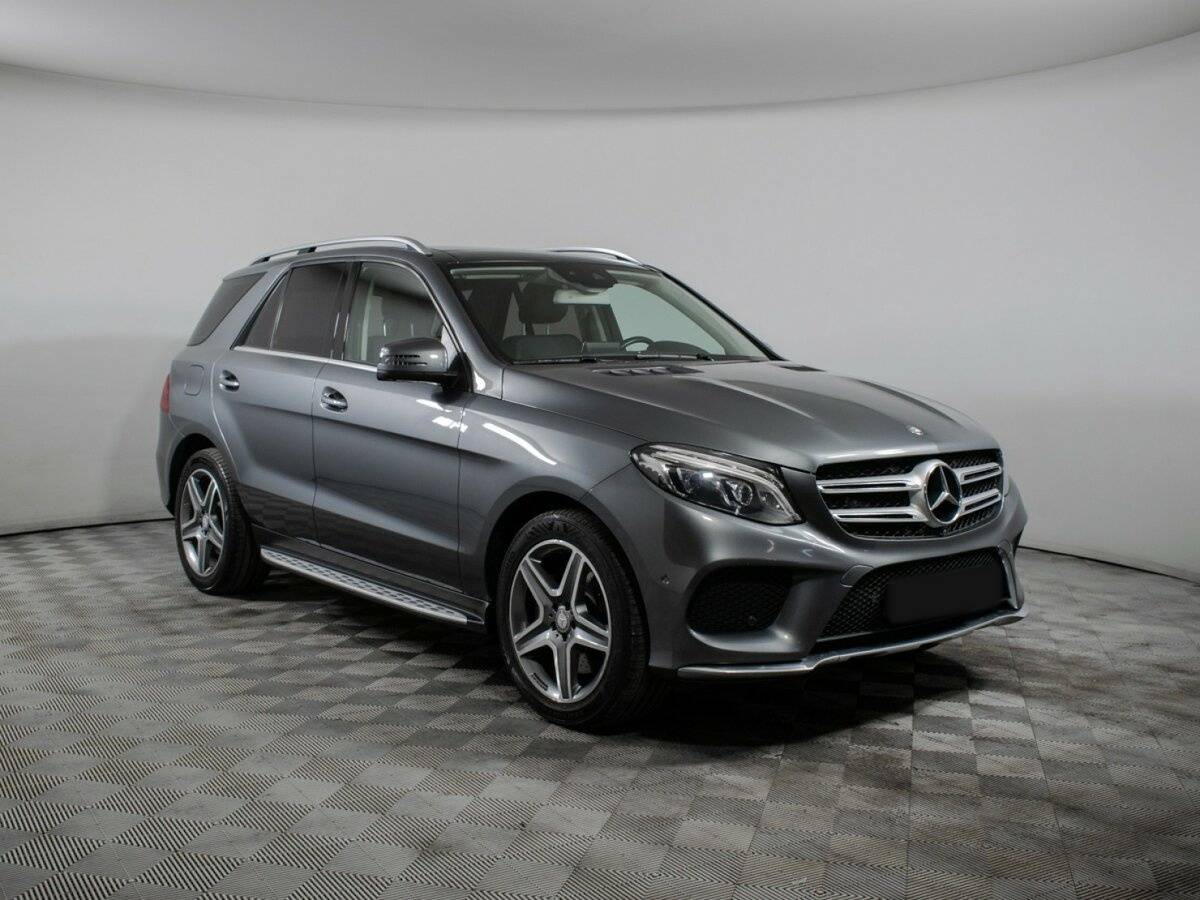 Mercedes-Benz GLE с пробегом — 2016 год. Фото: #2