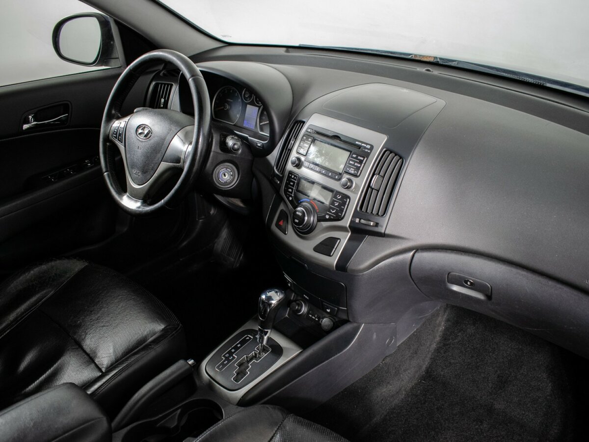 Hyundai i30 с пробегом — 2009 год. Фото: #8