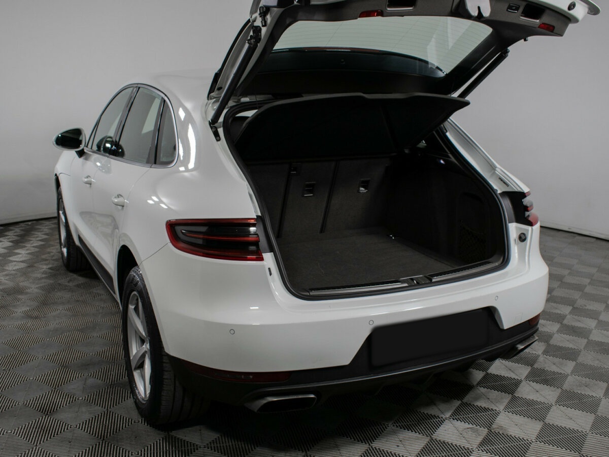 Porsche Macan с пробегом — 2018 год. Фото: #16