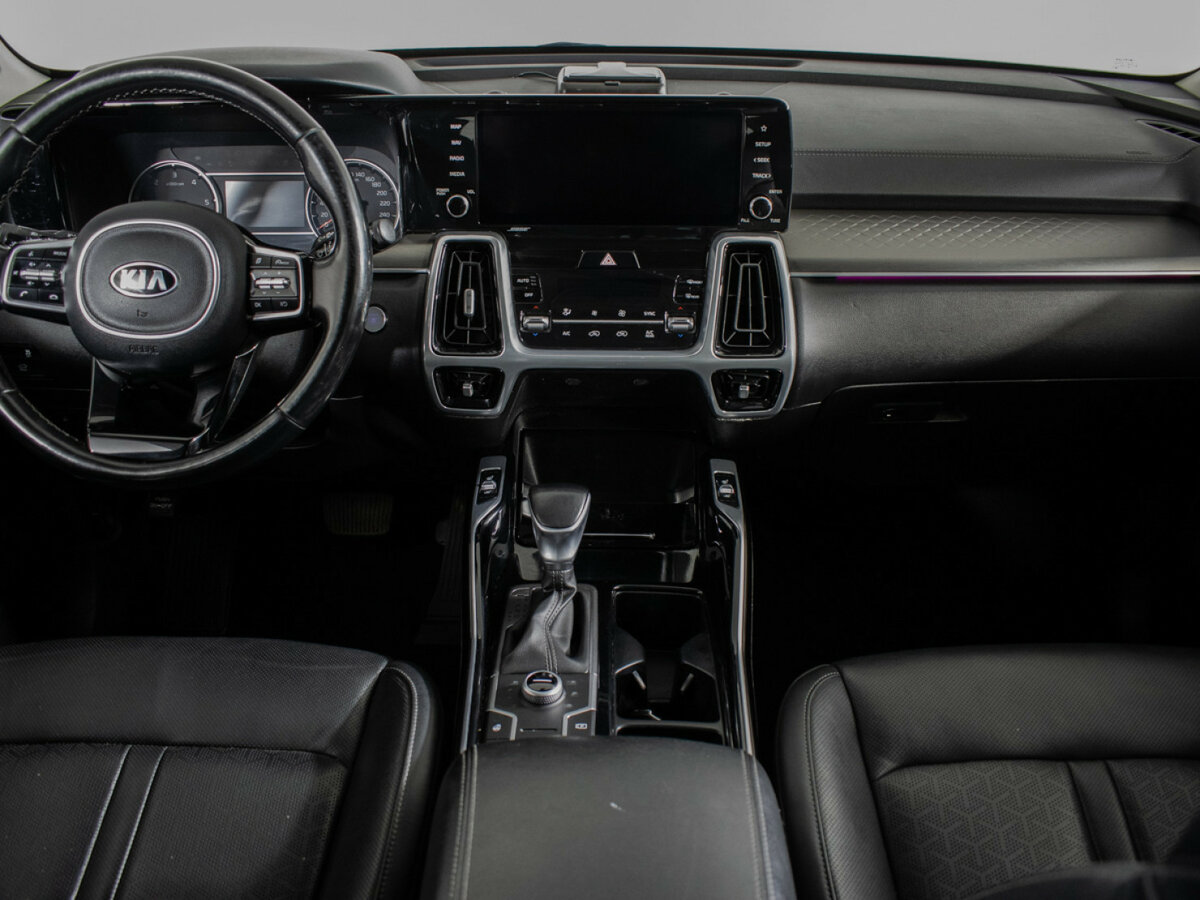 Kia Sorento с пробегом — 2020 год. Фото: #11