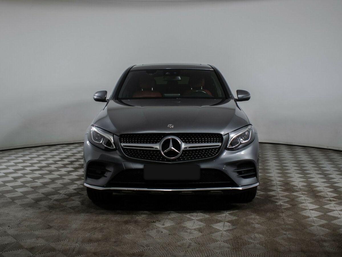 Mercedes-Benz GLC Coupe с пробегом — 2017 год. Фото: #1
