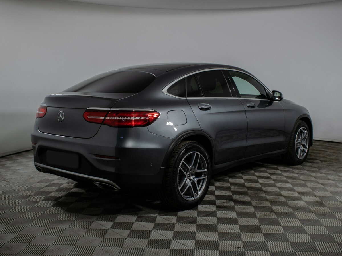 Mercedes-Benz GLC Coupe с пробегом — 2017 год. Фото: #4