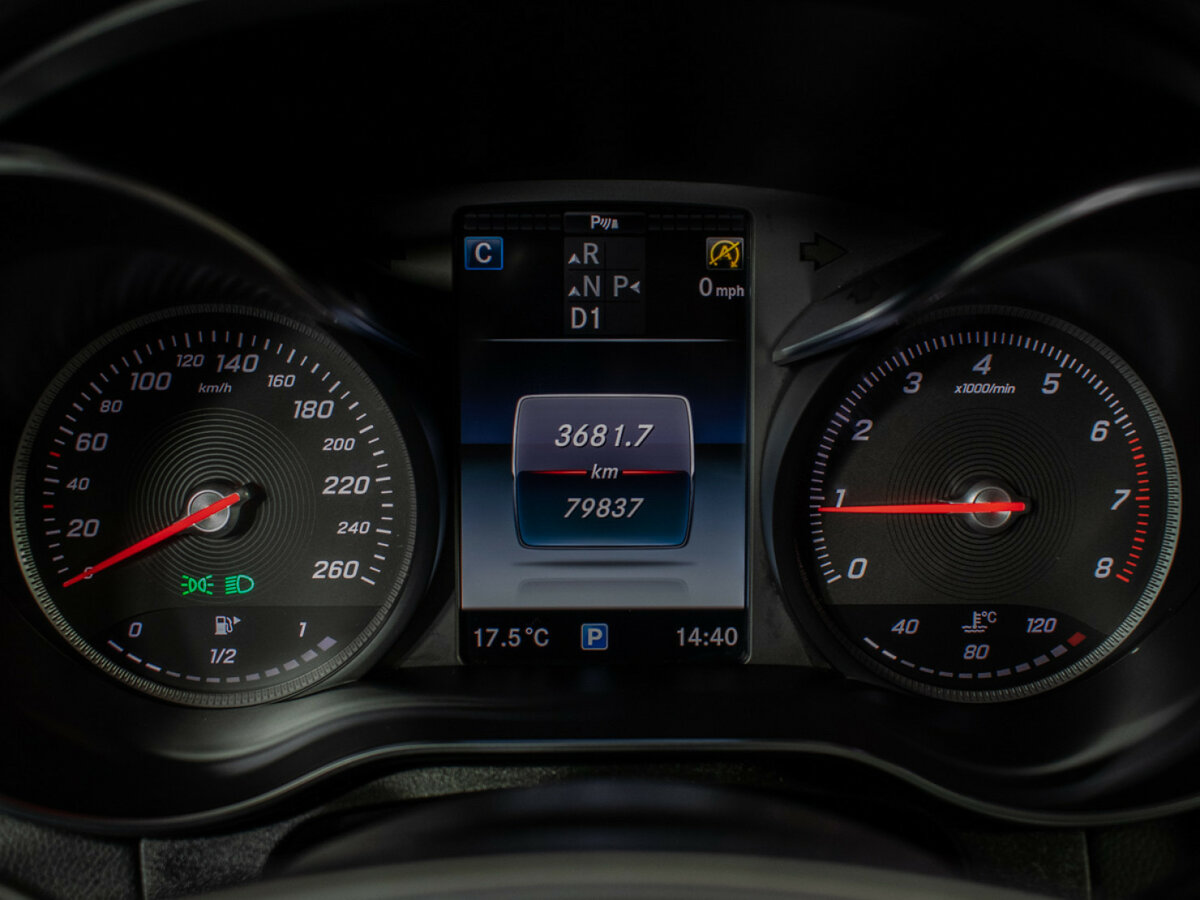 Mercedes-Benz GLC Coupe с пробегом — 2017 год. Фото: #11