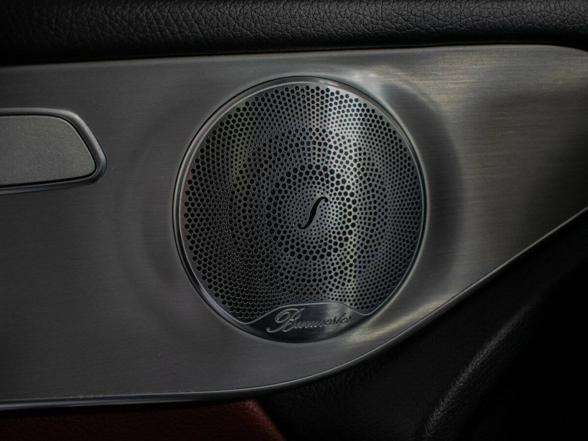 Mercedes-Benz GLC Coupe с пробегом — 2017 год. Фото: #16