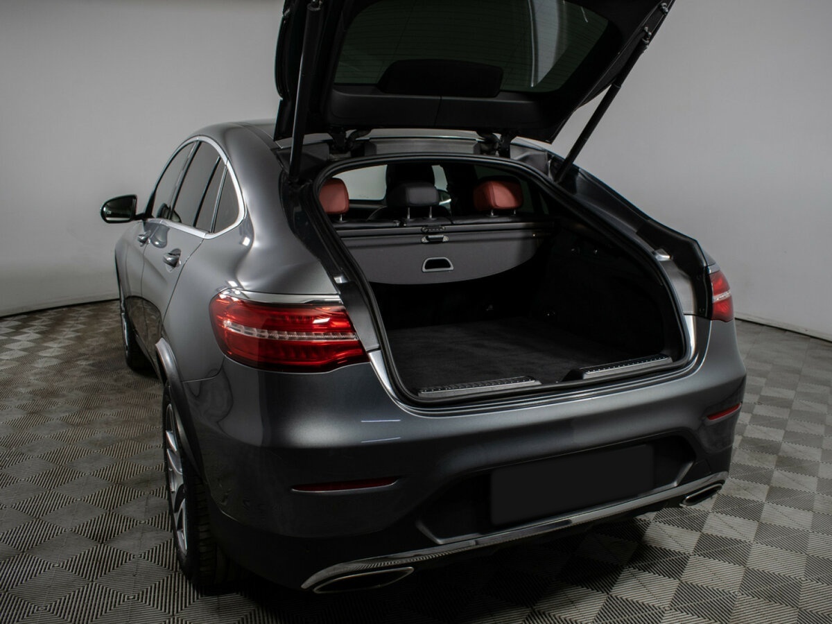 Mercedes-Benz GLC Coupe с пробегом — 2017 год. Фото: #19