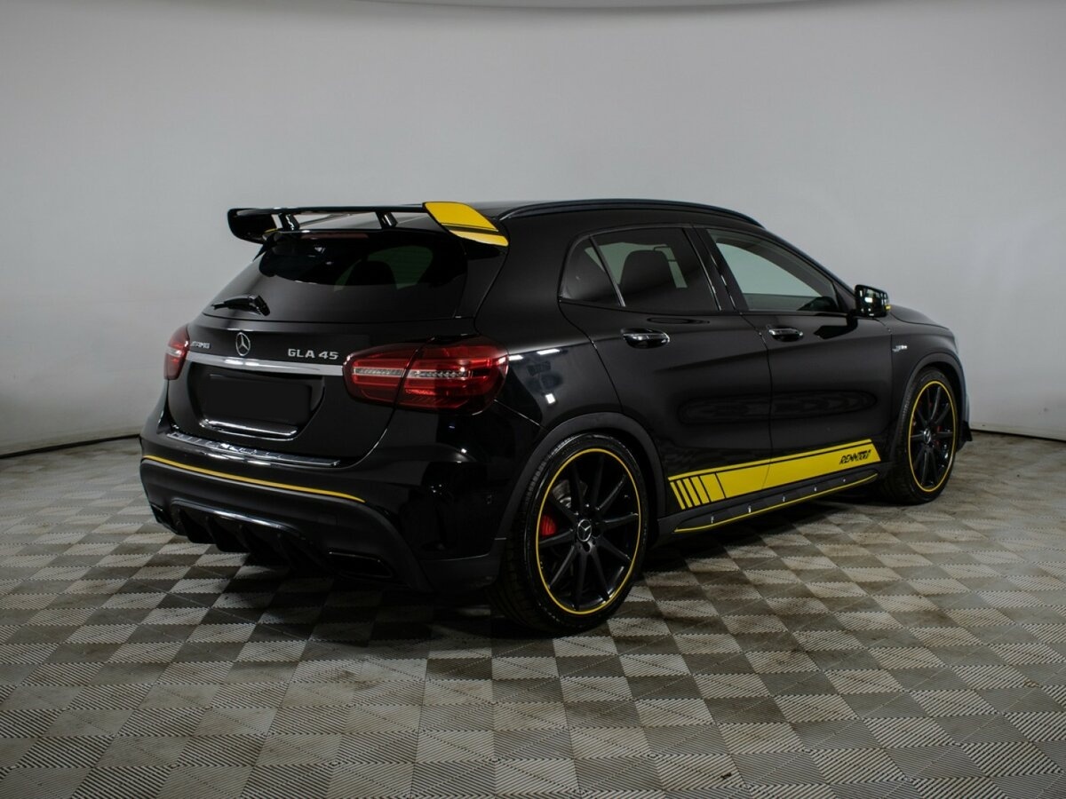 Mercedes-Benz GLA AMG с пробегом — 2018 год. Фото: #3