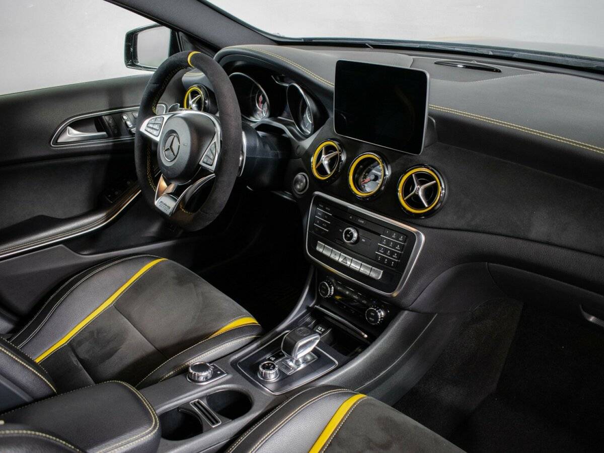 Mercedes-Benz GLA AMG с пробегом — 2018 год. Фото: #6