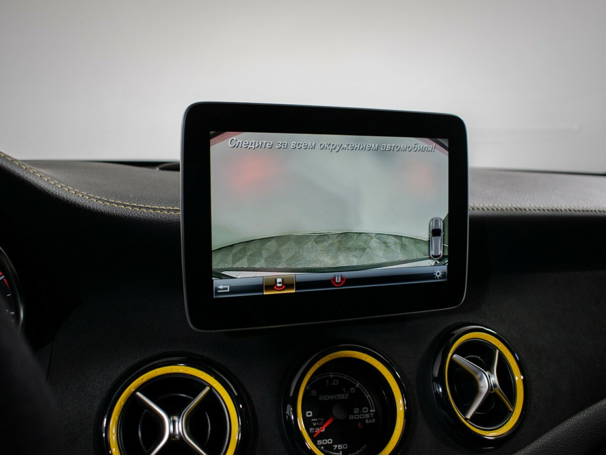 Mercedes-Benz GLA AMG с пробегом — 2018 год. Фото: #11