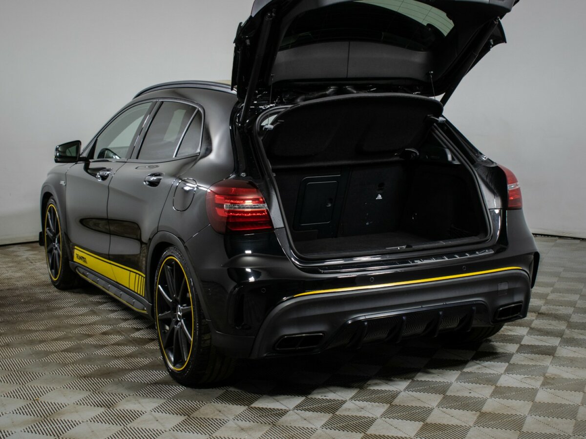 Mercedes-Benz GLA AMG с пробегом — 2018 год. Фото: #17