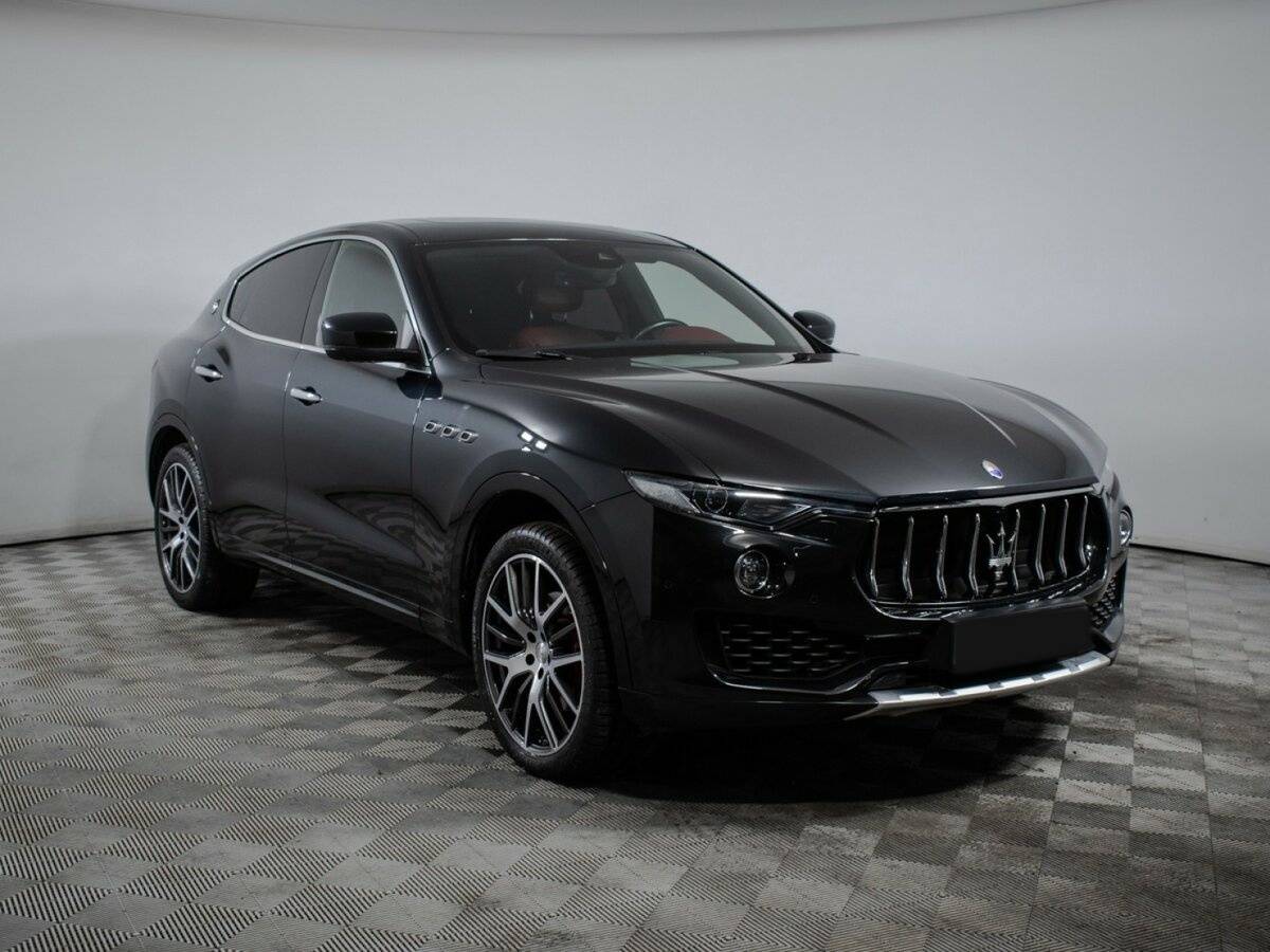 Maserati Levante с пробегом — 2017 год. Фото: #2