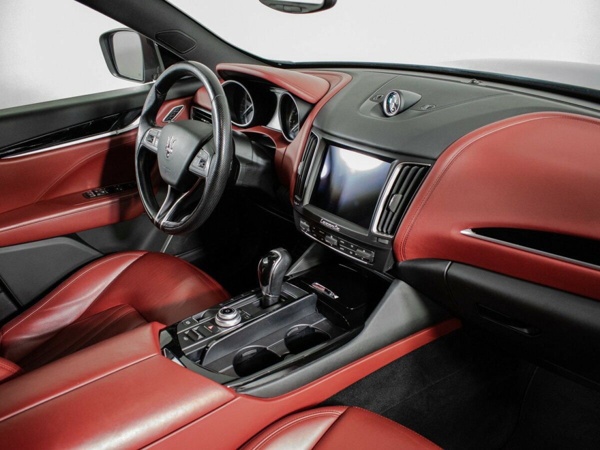 Maserati Levante с пробегом — 2017 год. Фото: #8