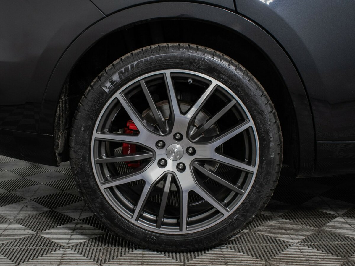 Maserati Levante с пробегом — 2017 год. Фото: #22