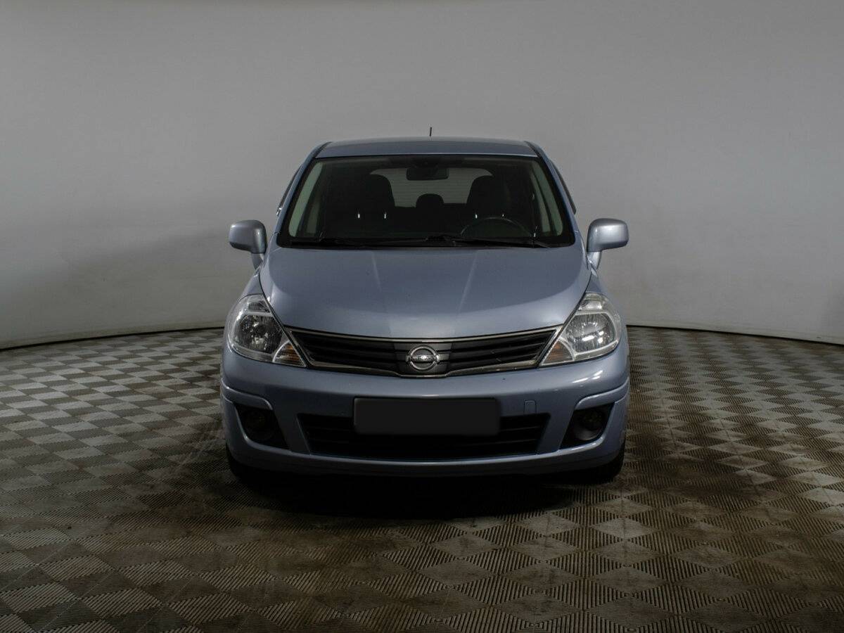 Nissan Tiida с пробегом — 2013 год. Фото: #1