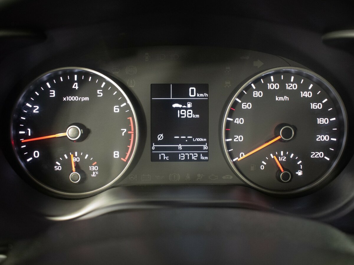 Kia Rio с пробегом — 2018 год. Фото: #10