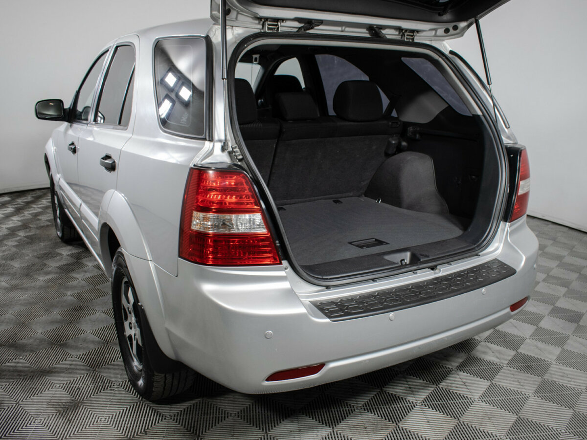 Kia Sorento с пробегом — 2007 год. Фото: #14
