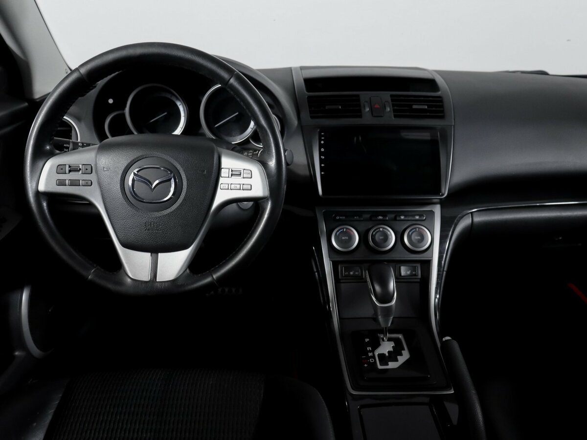 Mazda 6 с пробегом — 2008 год. Фото: #9