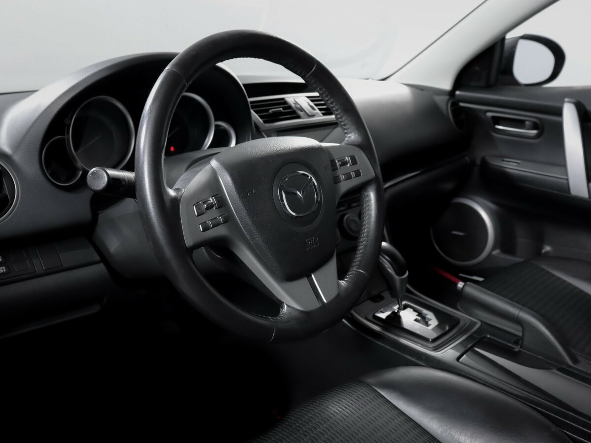 Mazda 6 с пробегом — 2008 год. Фото: #10