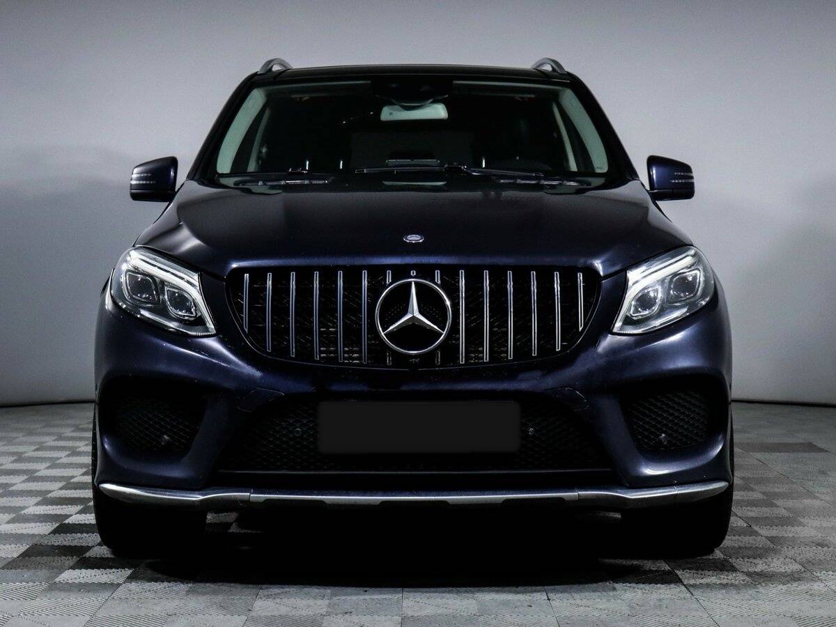 Mercedes-Benz GLE с пробегом — 2016 год. Фото: #1
