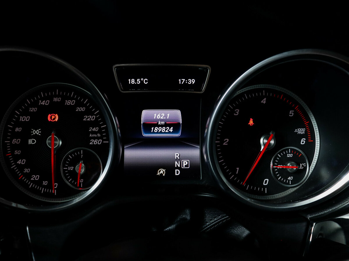 Mercedes-Benz GLE с пробегом — 2016 год. Фото: #10