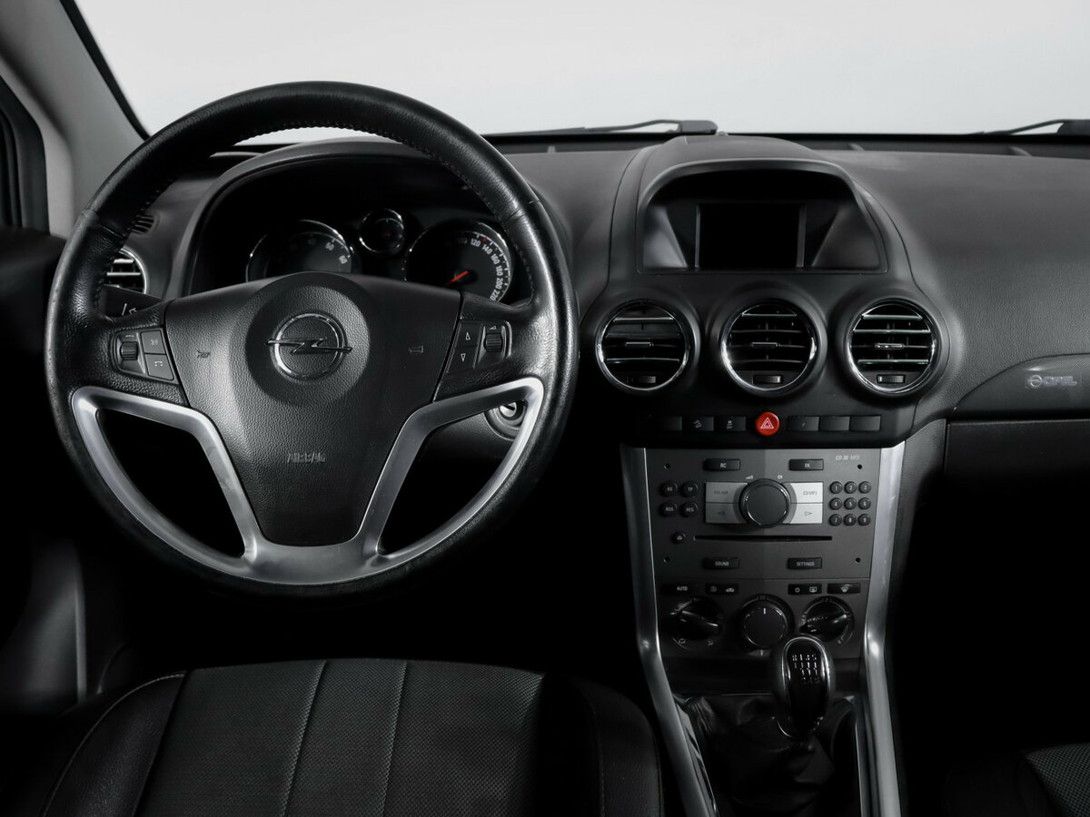 Opel Antara с пробегом — 2013 год. Фото: #11
