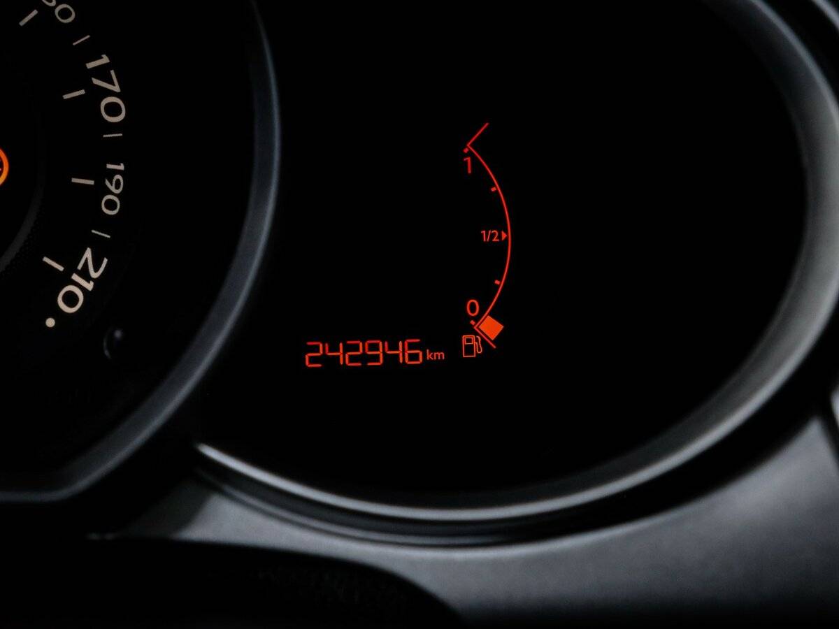 Citroen C3 с пробегом — 2012 год. Фото: #8