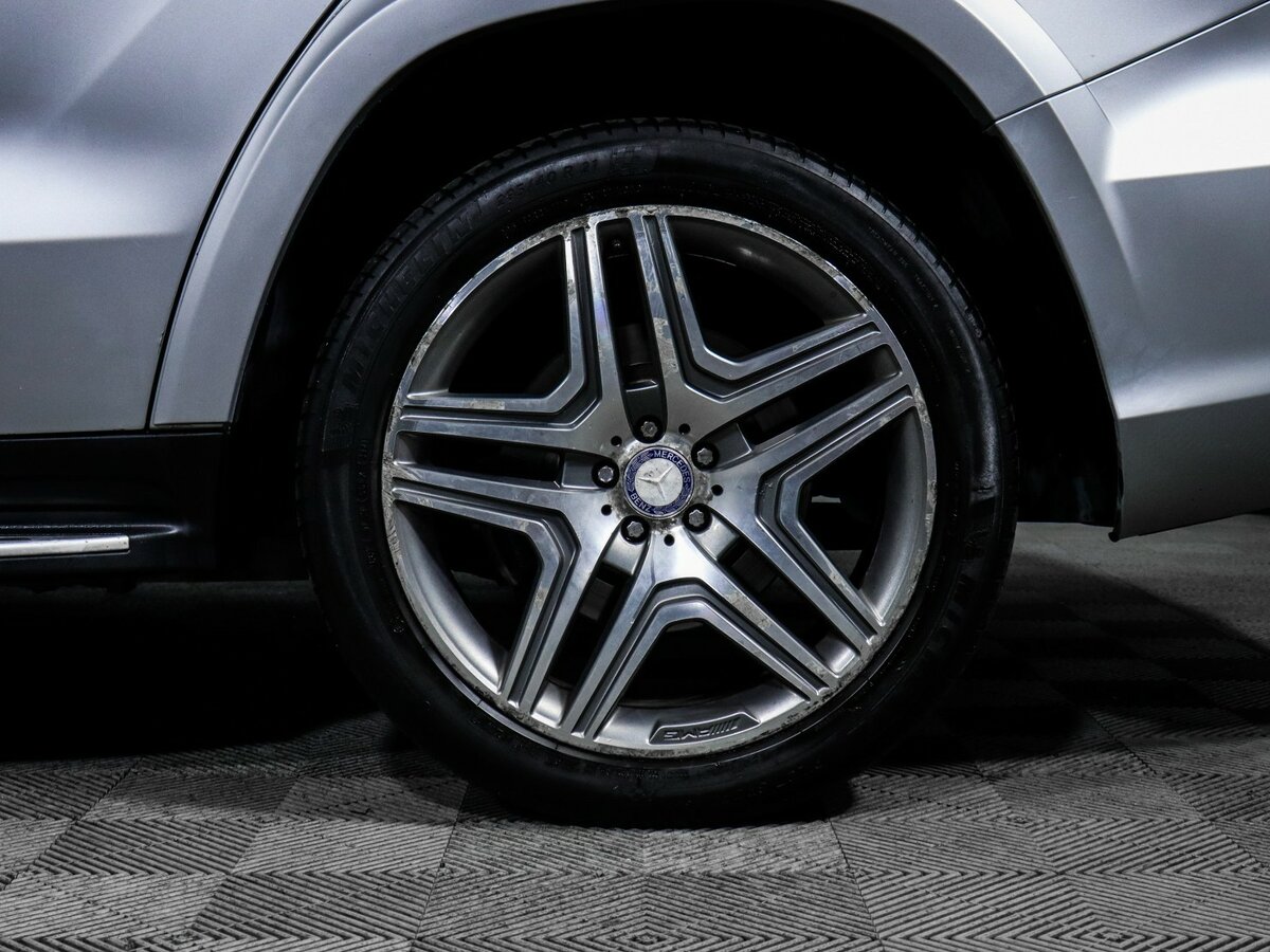 Mercedes-Benz GL-Класс с пробегом — 2013 год. Фото: #11