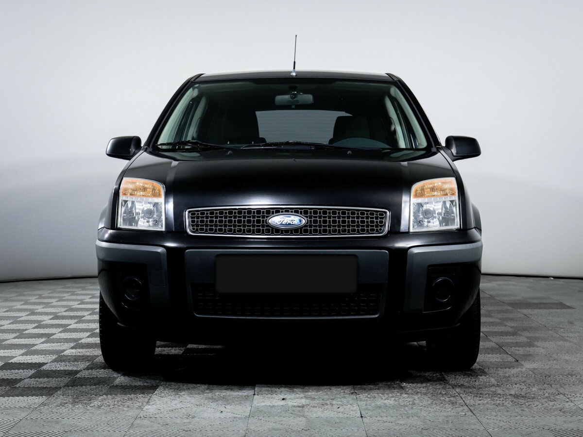 Ford Fusion с пробегом — 2006 год. Фото: #1