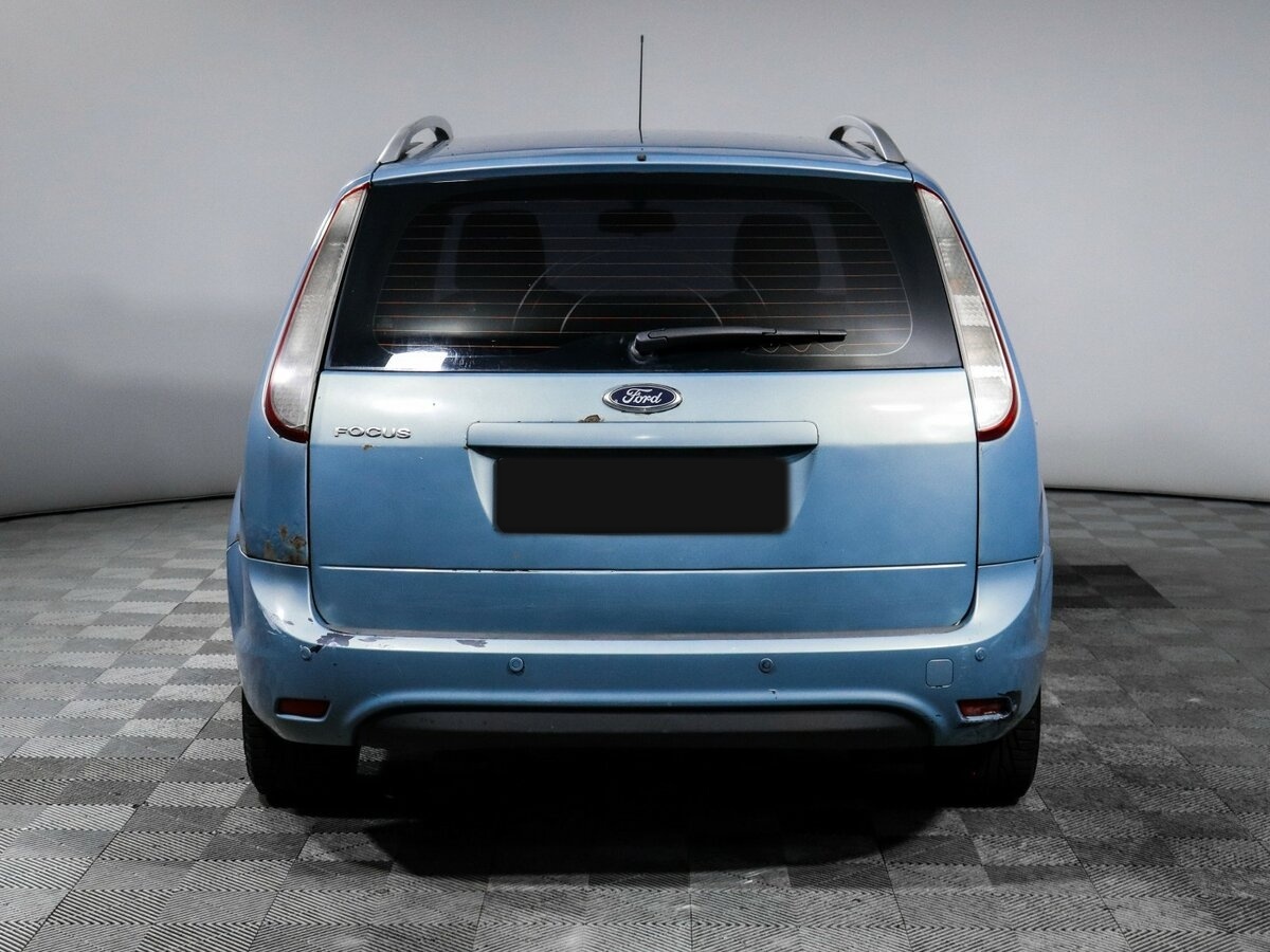 Ford Focus с пробегом — 2010 год. Фото: #4