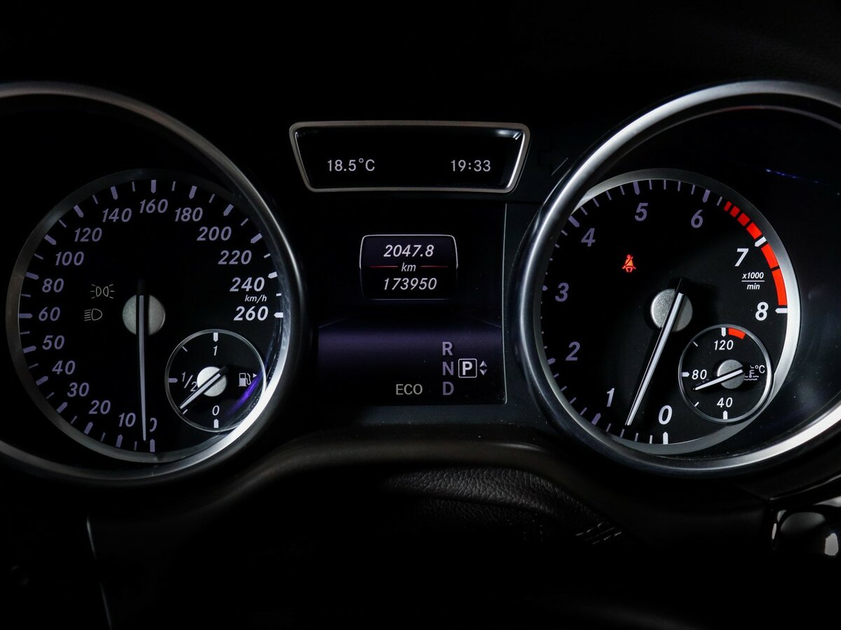 Mercedes-Benz GL-Класс с пробегом — 2013 год. Фото: #8