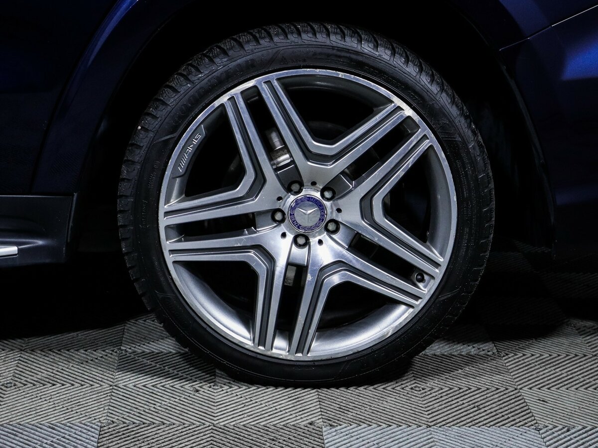 Mercedes-Benz GL-Класс с пробегом — 2013 год. Фото: #11