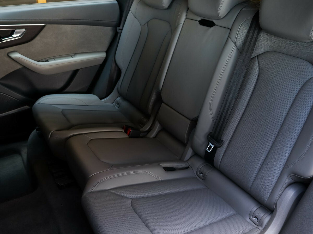 Audi Q8 с пробегом — 2021 год. Фото: #9