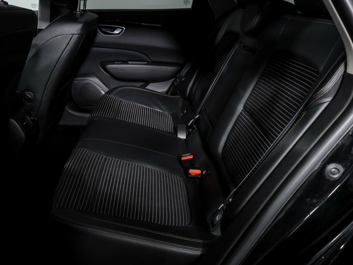 Renault Talisman с пробегом — 2018 год. Фото: #7