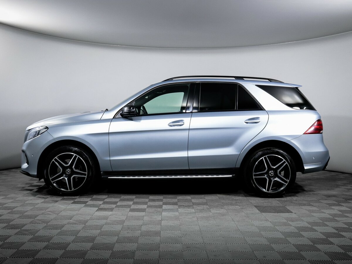 Mercedes-Benz GLE с пробегом — 2017 год. Фото: #7