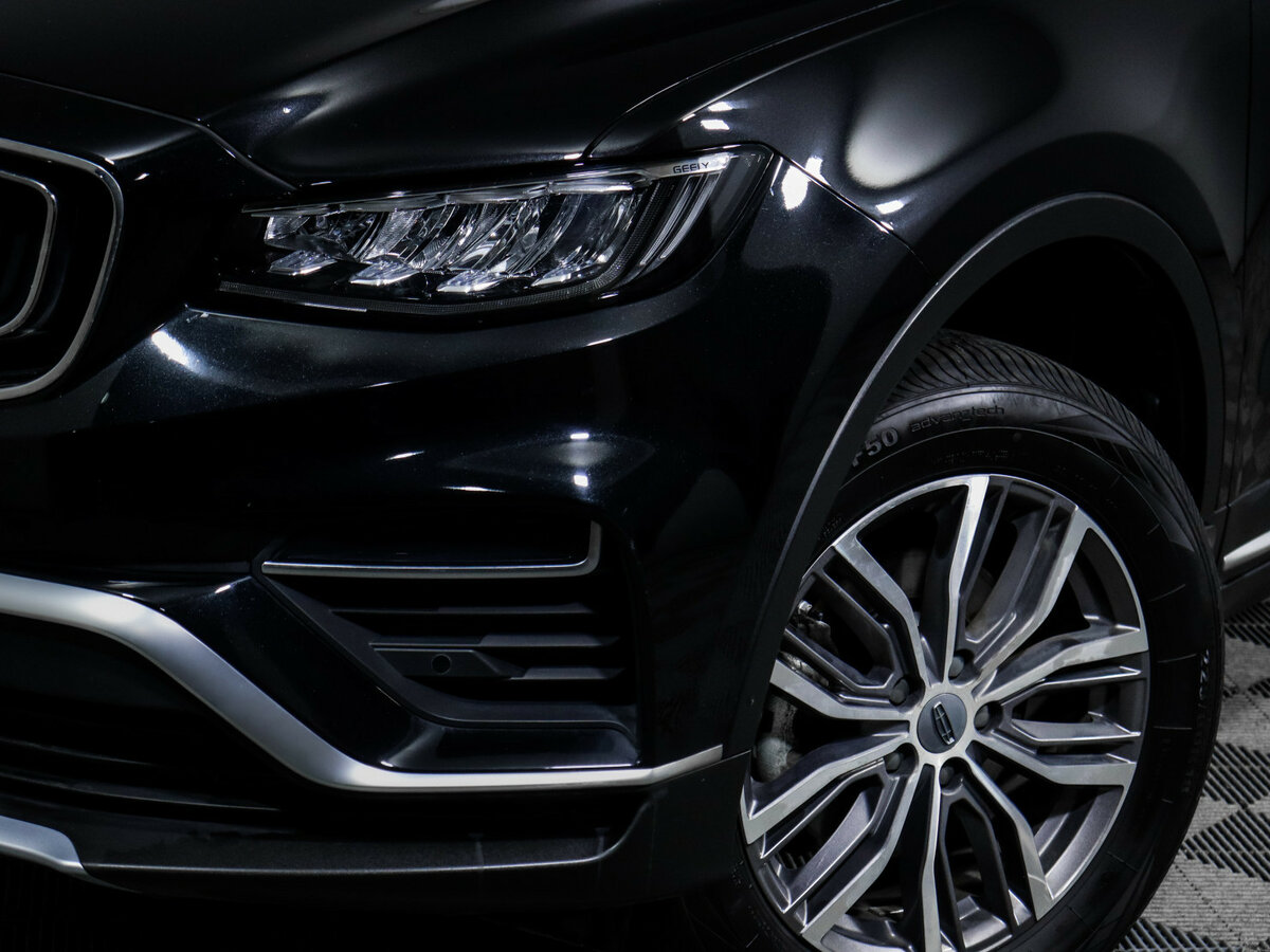 Geely Atlas Pro с пробегом — 2024 год. Фото: #13