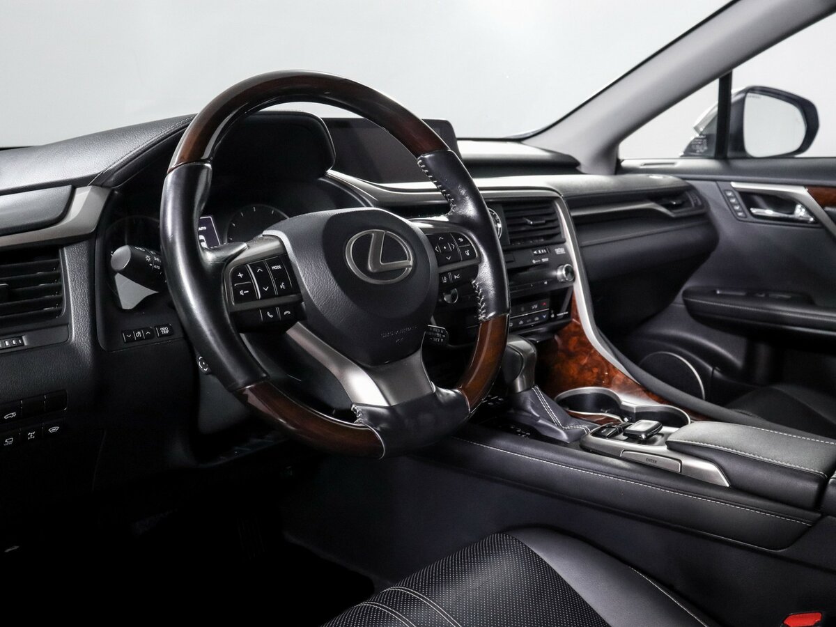 Lexus RX с пробегом — 2016 год. Фото: #9