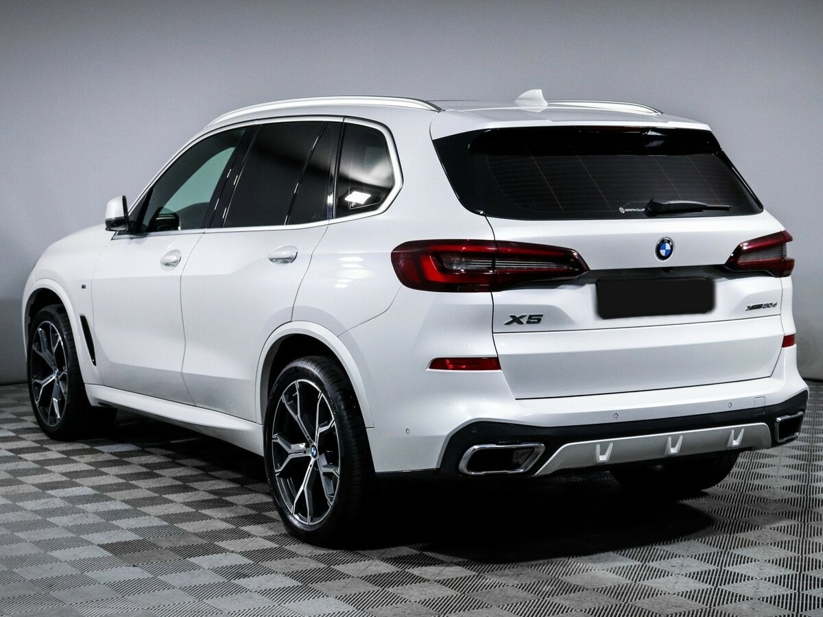 BMW X5 с пробегом — 2022 год. Фото: #6