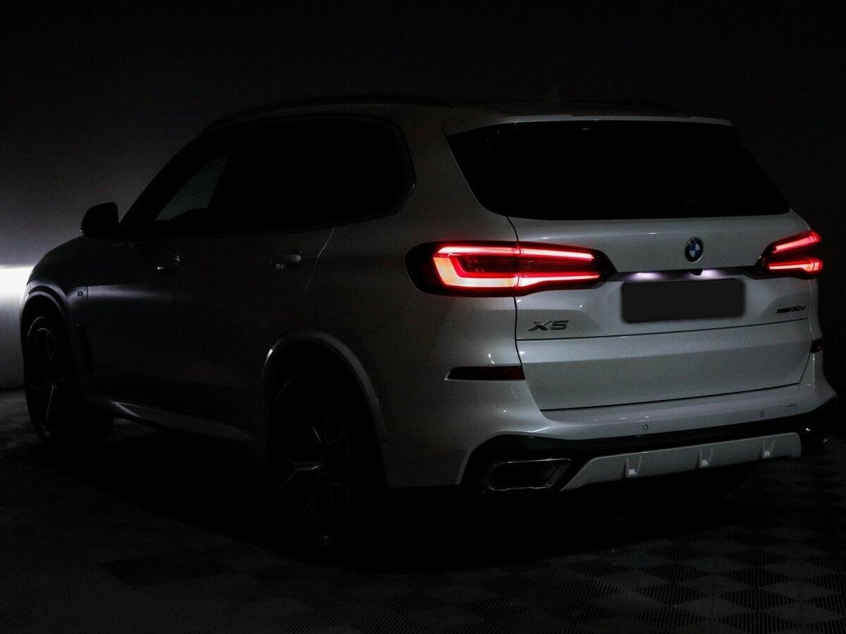 BMW X5 с пробегом — 2022 год. Фото: #19