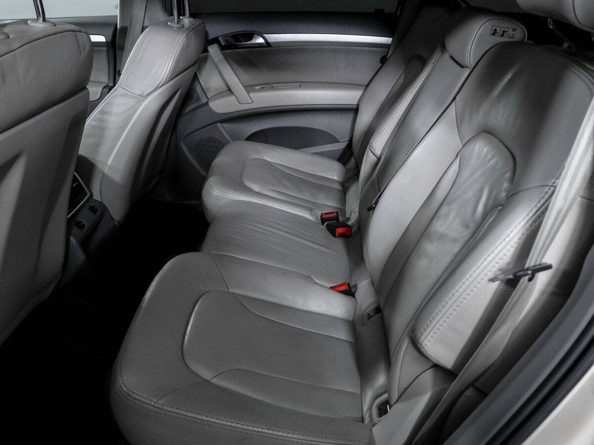Audi Q7 с пробегом — 2006 год. Фото: #9