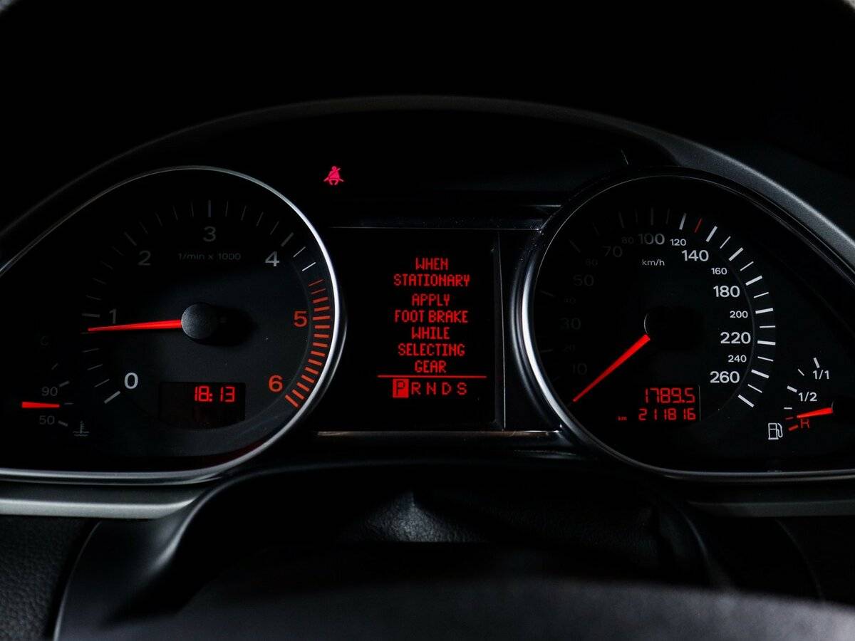 Audi Q7 с пробегом — 2006 год. Фото: #10