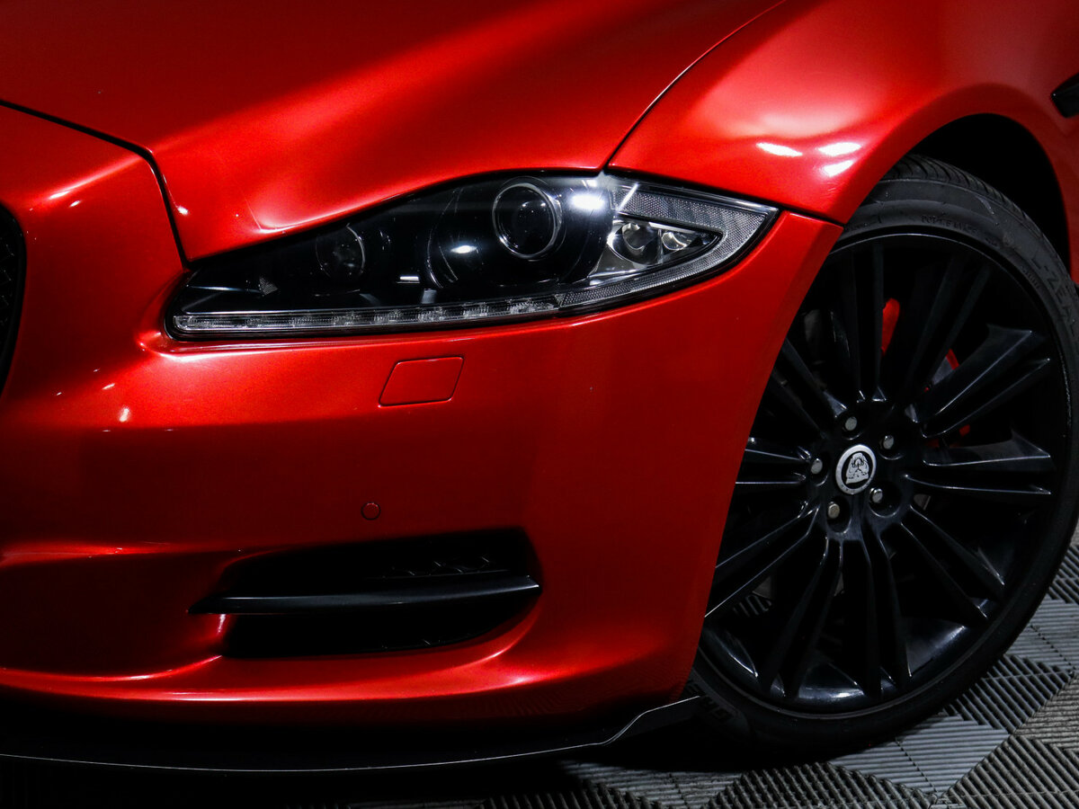 Jaguar XJ с пробегом — 2011 год. Фото: #12