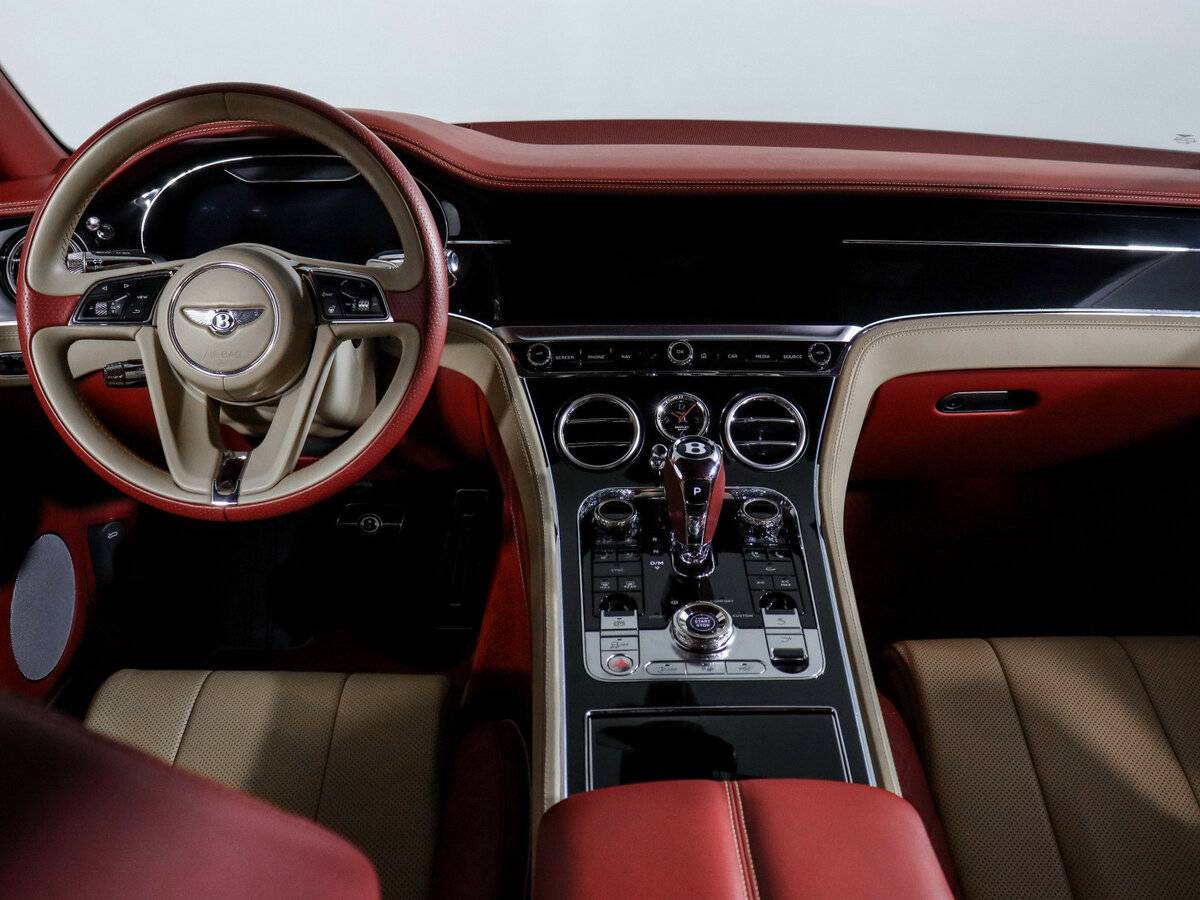 Bentley Continental GT с пробегом — 2019 год. Фото: #9
