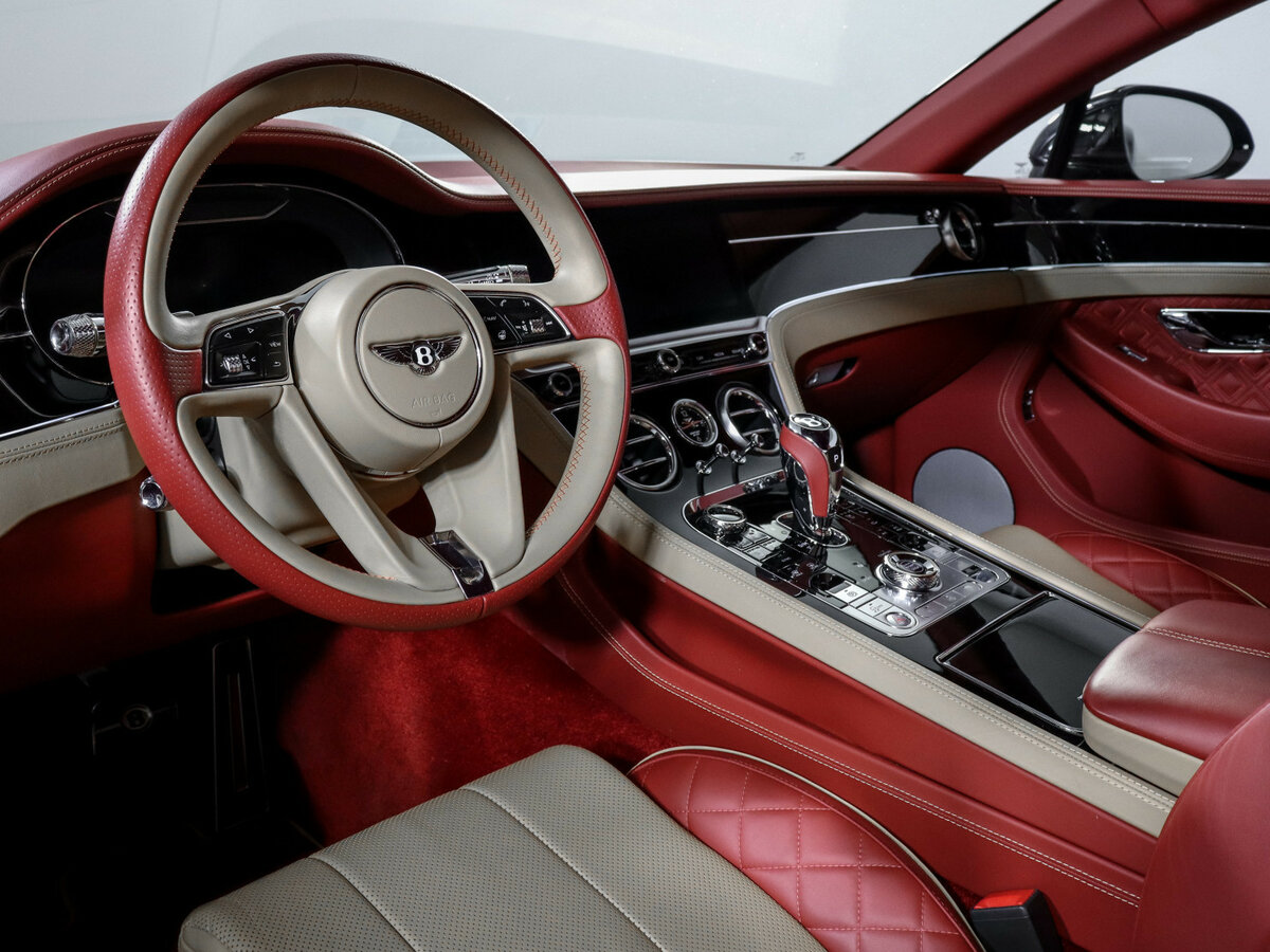 Bentley Continental GT с пробегом — 2019 год. Фото: #10