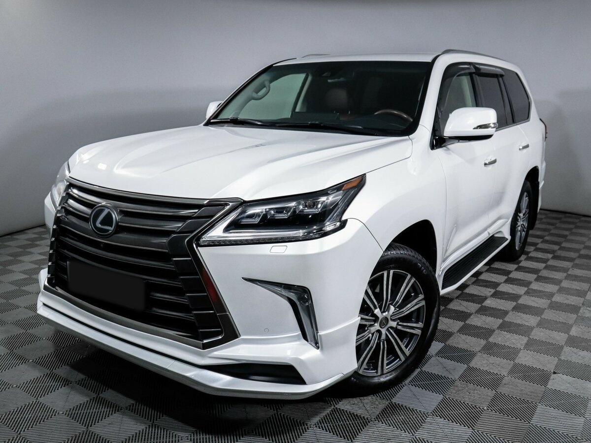 Lexus LX с пробегом — 2015 год. Фото: #15
