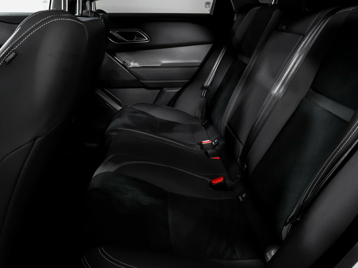 Land Rover Range Rover Velar с пробегом — 2022 год. Фото: #9