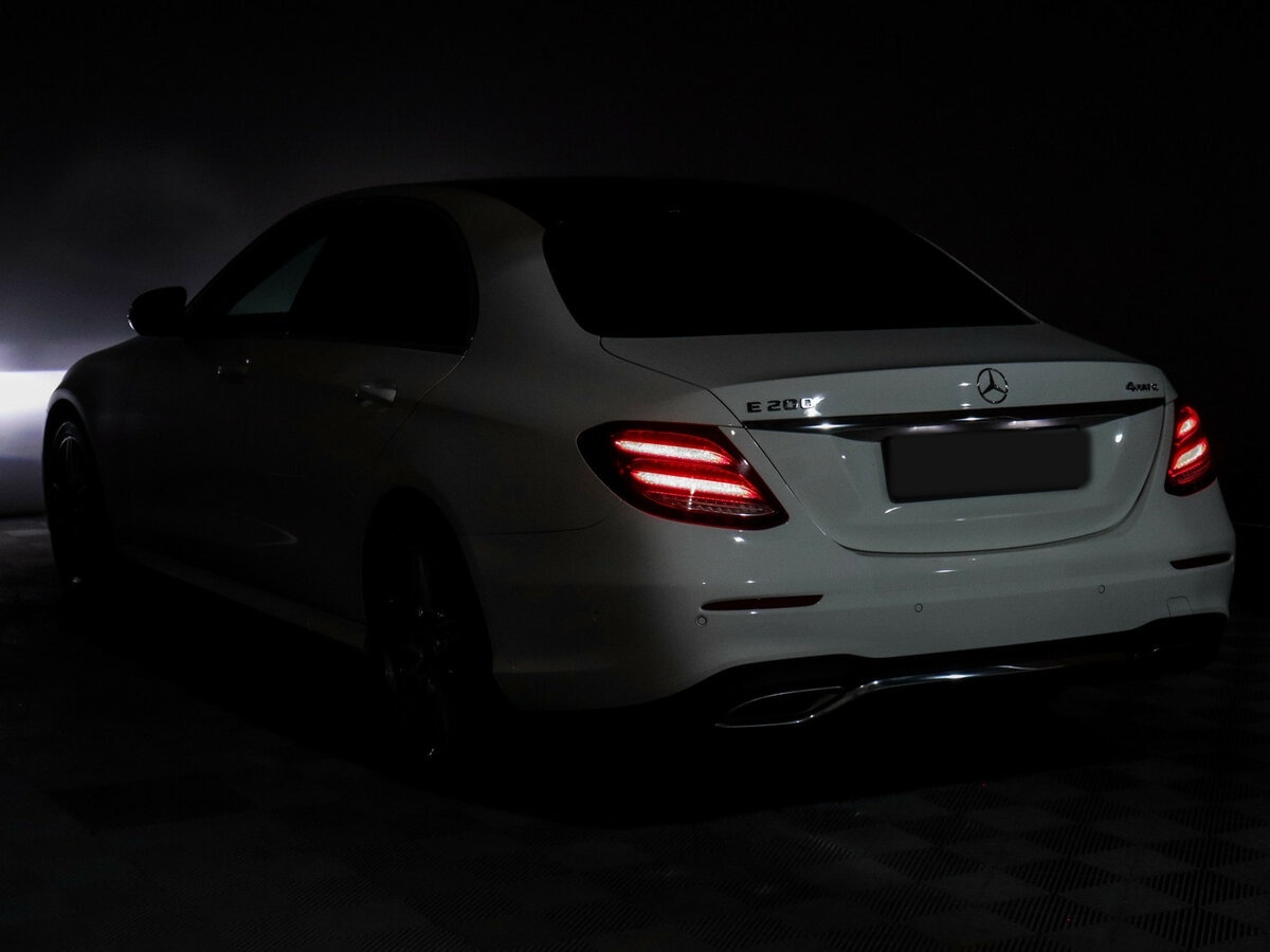Mercedes-Benz E-Класс с пробегом — 2019 год. Фото: #15