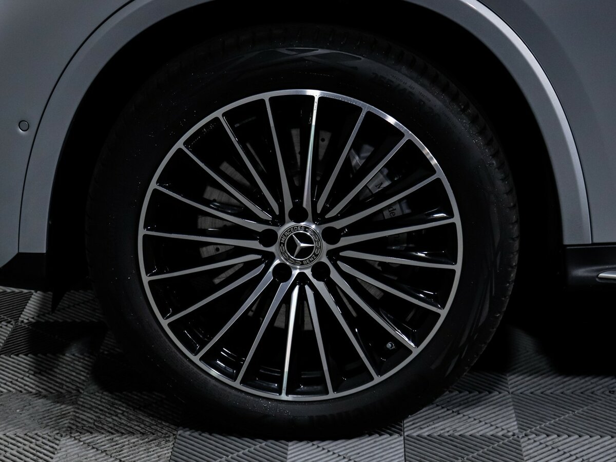 Mercedes-Benz GLC Coupe с пробегом — 2024 год. Фото: #11