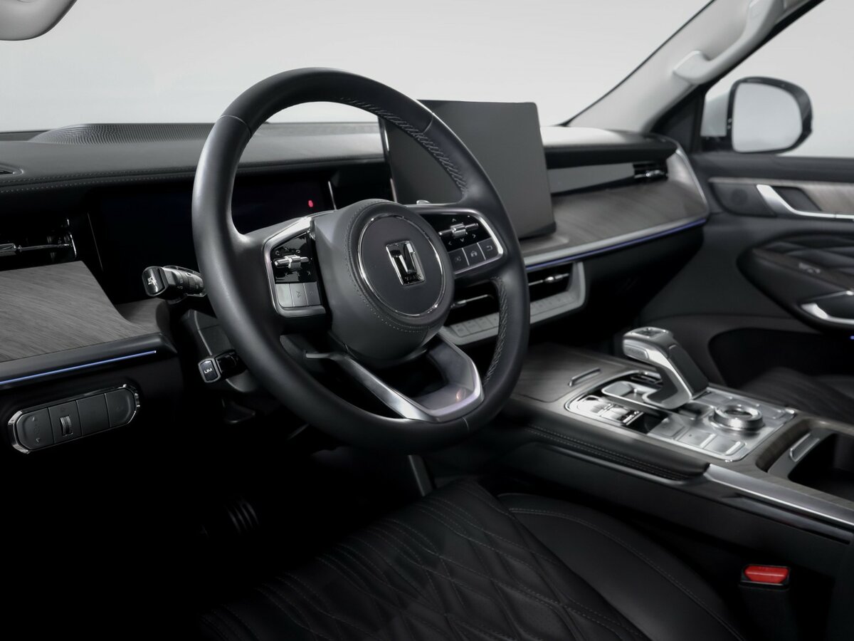 Tank 500 с пробегом — 2023 год. Фото: #11