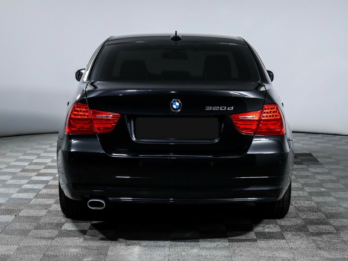 BMW 3 серии с пробегом — 2011 год. Фото: #4