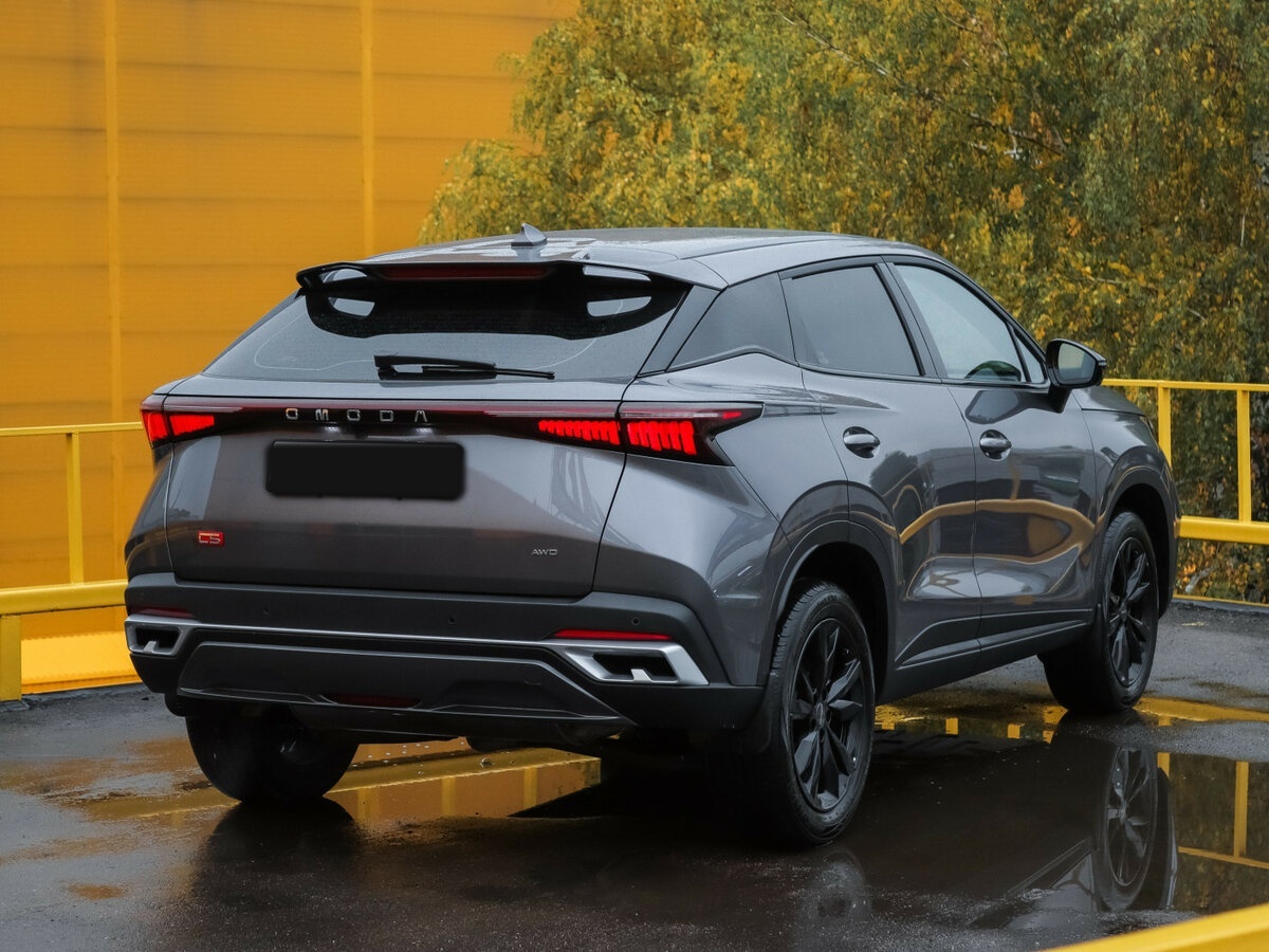 OMODA C5 с пробегом — 2024 год. Фото: #3