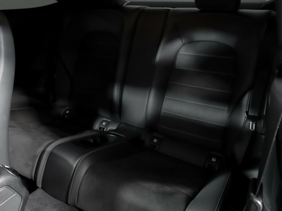 Mercedes-Benz C-Класс с пробегом — 2018 год. Фото: #9